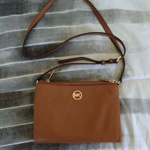 Michael Kors Crossbody Bag